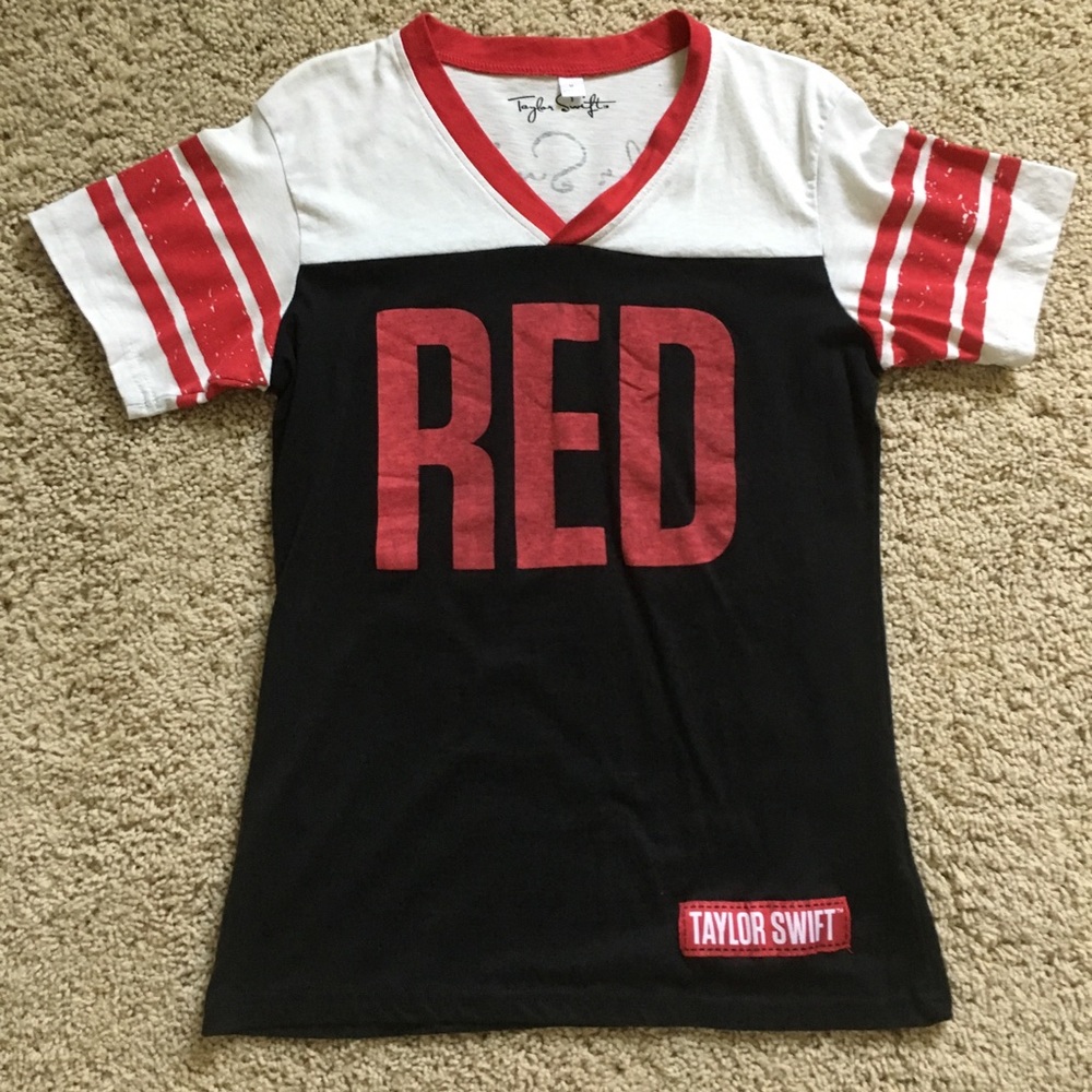 Taylor Swift Red Tour T-shirt